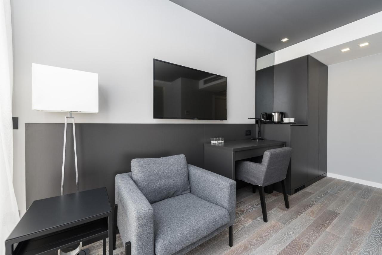 Apartament Artis *